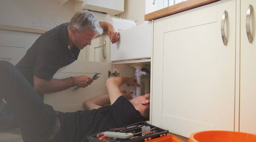 Professional burst pipe repair services in Bronaugh, MO